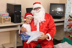 Natal Solidário da OAB Brusque contempla crianças do CEI Tia Lisa