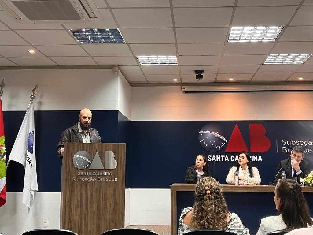 Assembléia de outubro da OAB Brusque marca retorno de Rafael Maia à presidência