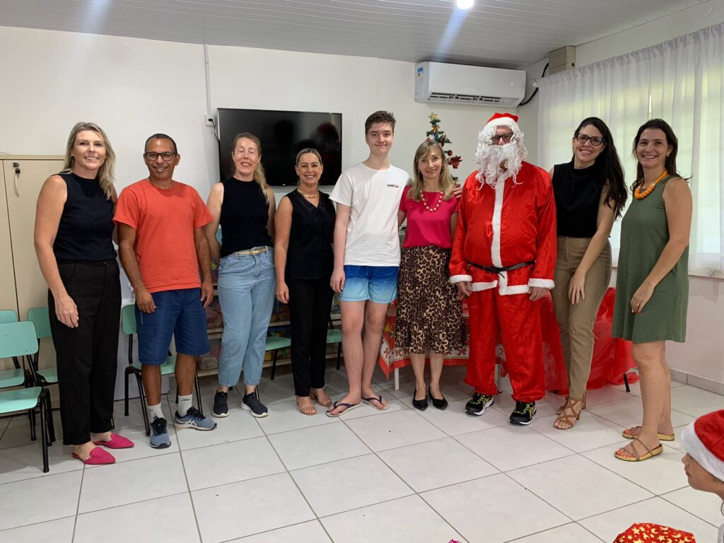 Natal Solidário da OAB Brusque contempla entidades com recursos e doações