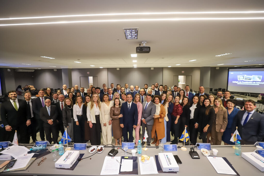OAB Brusque se fez representada no 117º Colégio de Presidentes em Itajaí